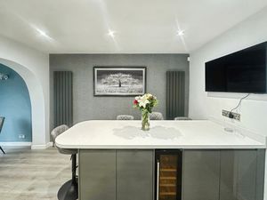 Kitchen- click for photo gallery